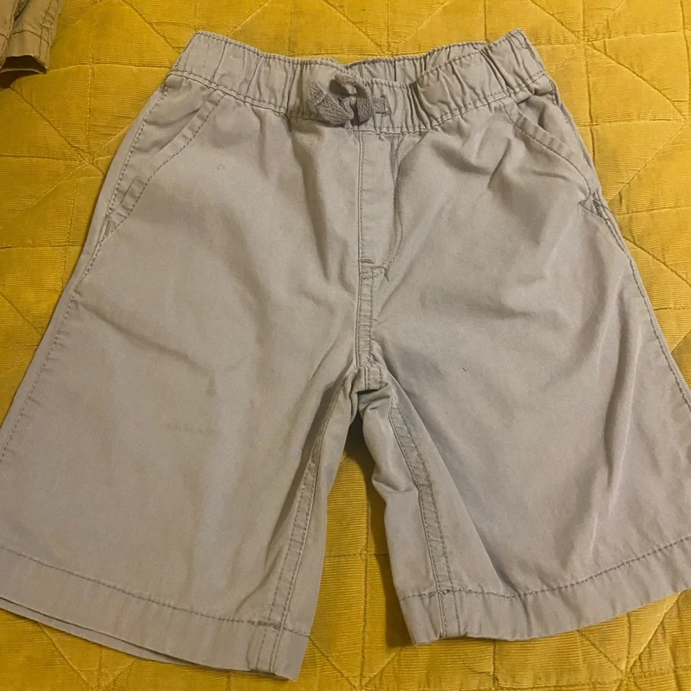 The Children’s Place Light Gray Khaki